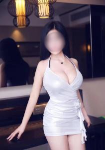 689594146: Chica busca chico en Valencia
