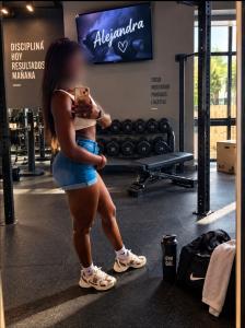 663432575: Chica busca chico en Badajoz
