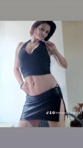 677549270: Chica busca chico en Pontevedra