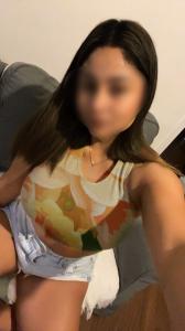 663397729: Chica busca chico en Sevilla