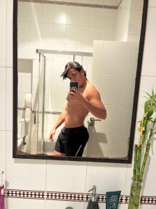 663749221: Chico busca chica en Madrid