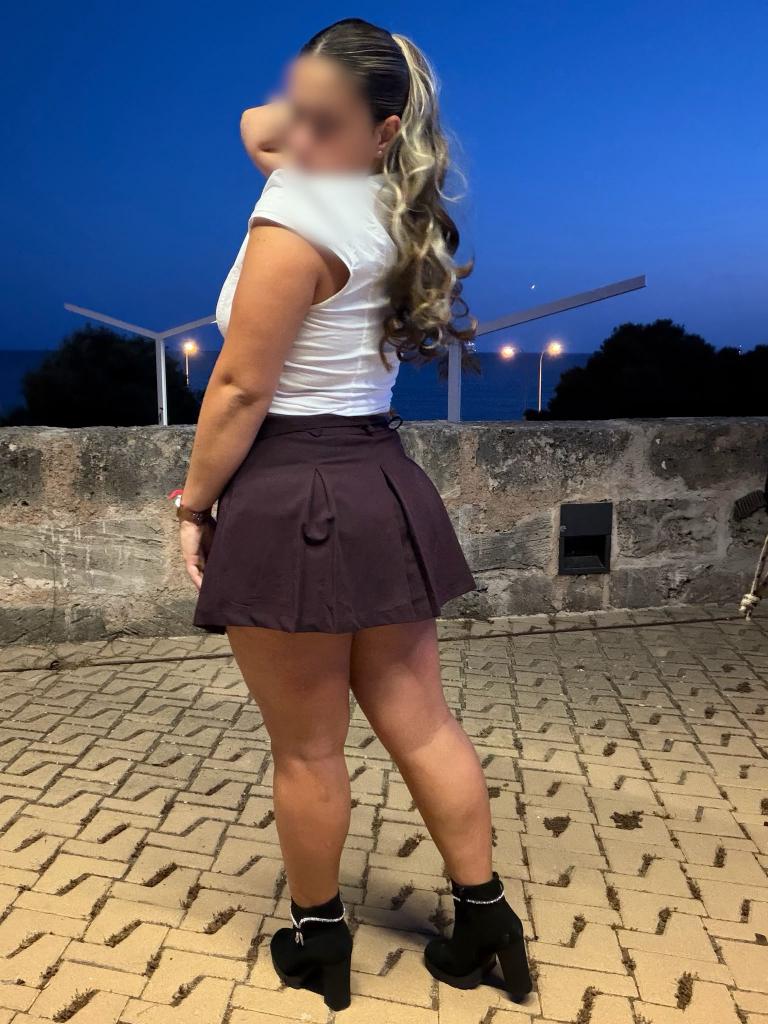 607301793: Chica busca chico en Mallorca