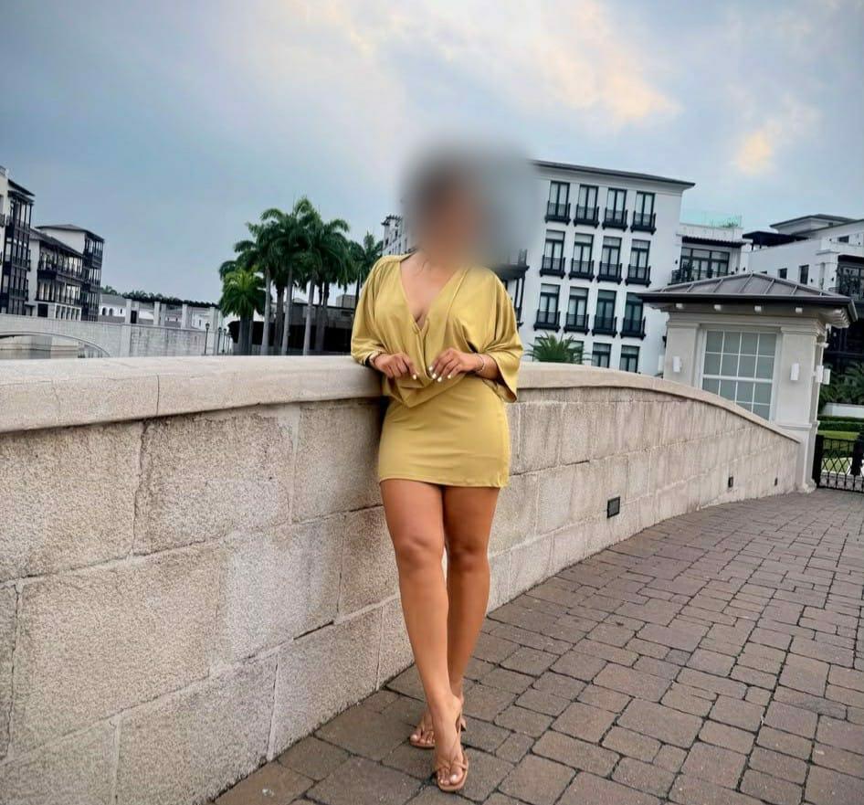745030697: Chica busca chico en Tarragona