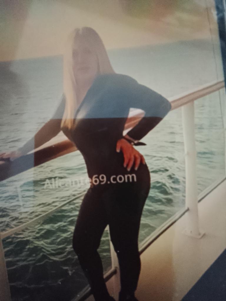 Chica busca chico en Alicante: 