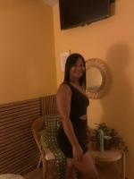 697367129: Chica busca chico en Barcelona