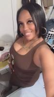 641984215: Chica busca chico en Gerona
