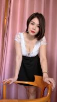 677836162: Chica busca chico en Madrid