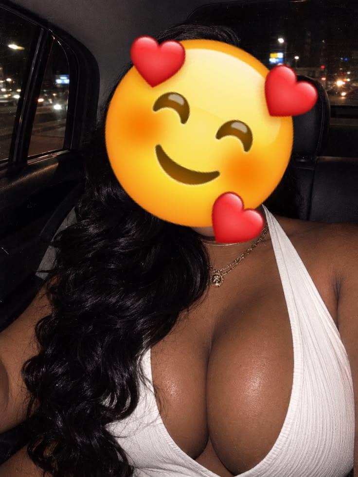 642169090: Chica busca chico en Cádiz