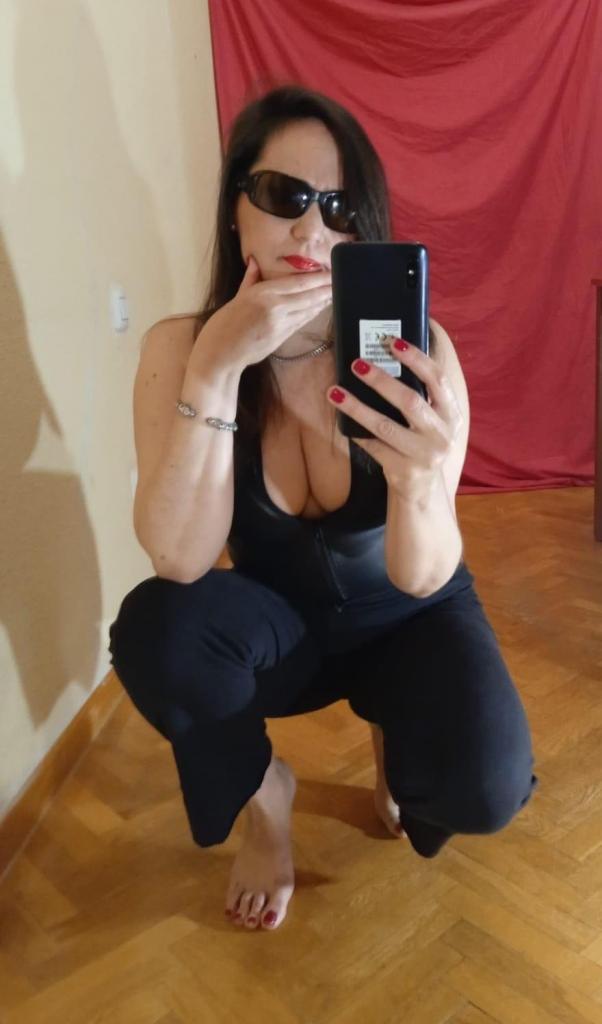 Chica busca chico en Madrid: 
