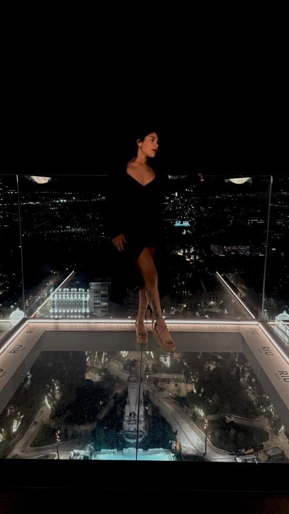 Chica busca chico en Madrid: 