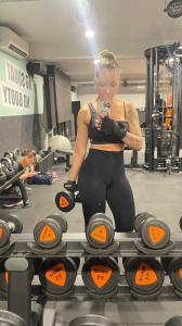 655950614: Chica busca chico en Lugo