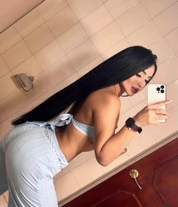 611330187: Chica busca chico en Madrid