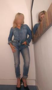 672959903: Chica busca chico en Cantabria