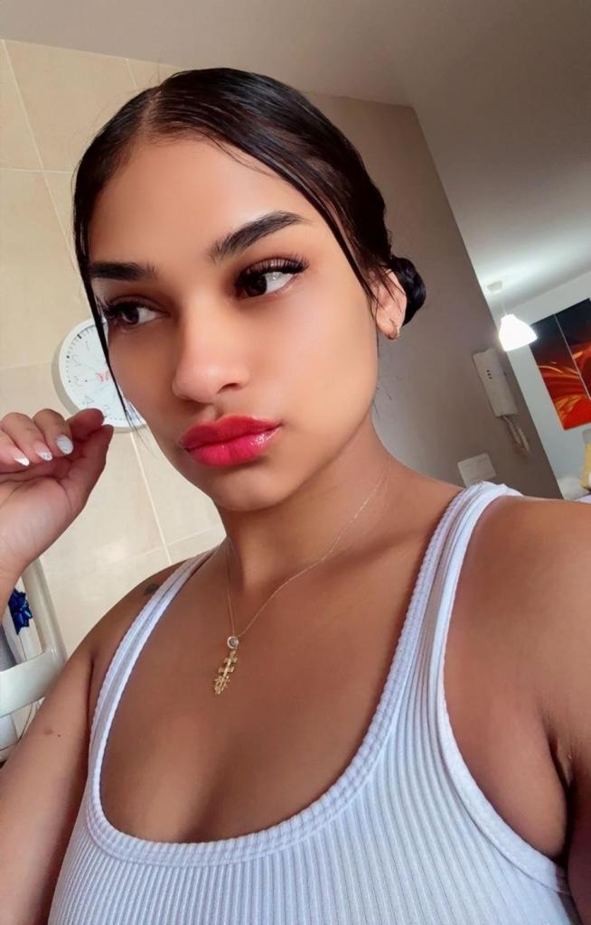 Chica busca chico en Pontevedra: 