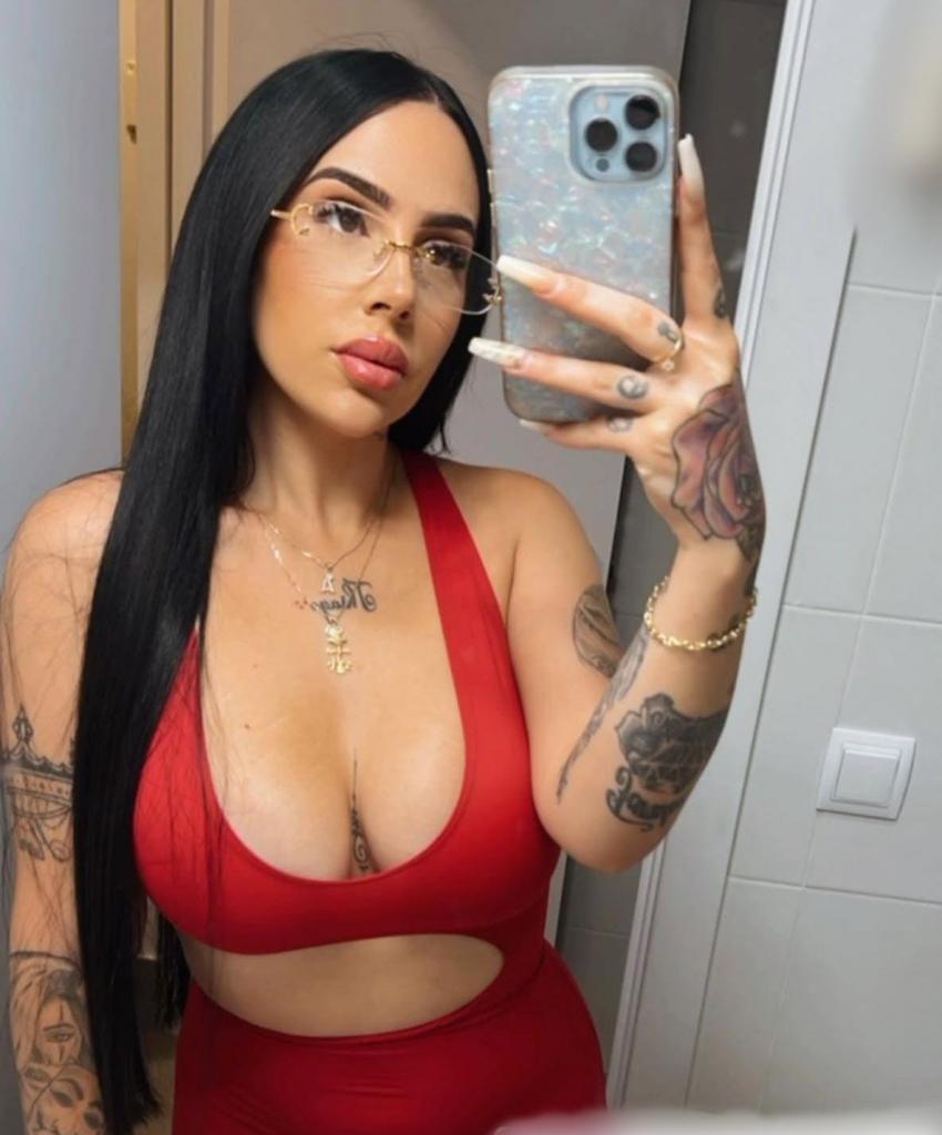 Chica busca chico en Barcelona: 