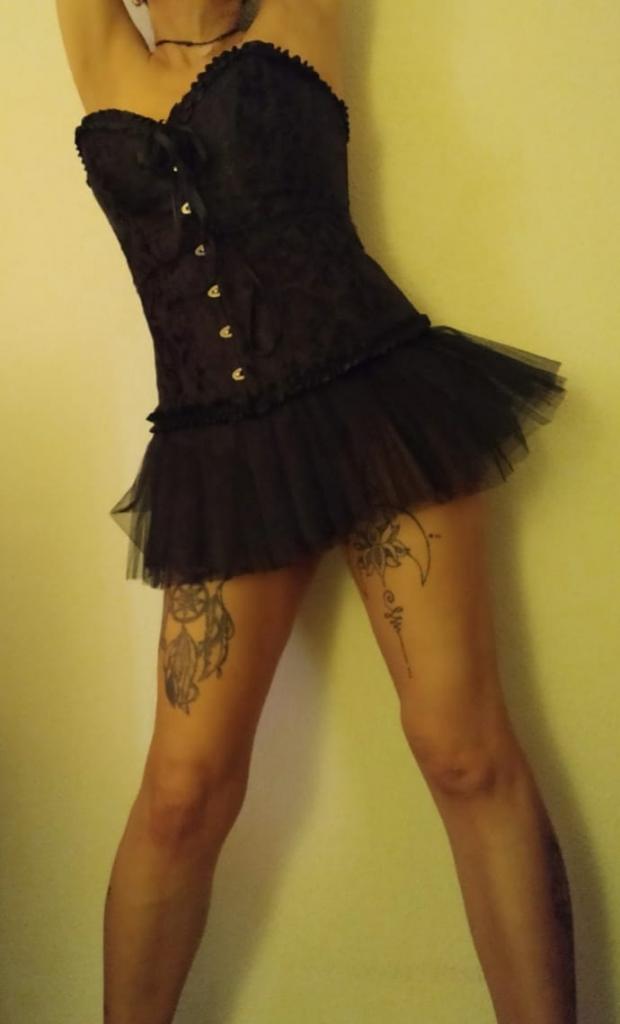 Chica busca chico en La Coruña: 