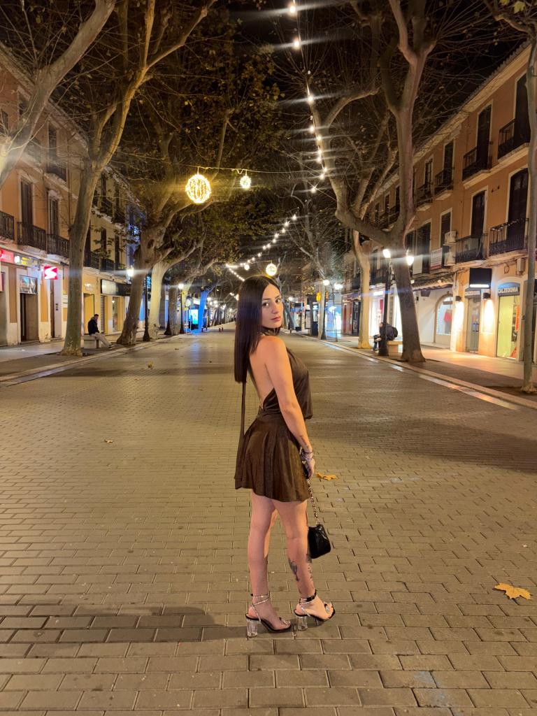 Chica busca chico en Alicante: 