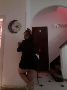 Chica busca chico en Almería: 