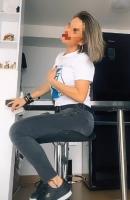 658028295: Chica busca chico en La Coruña