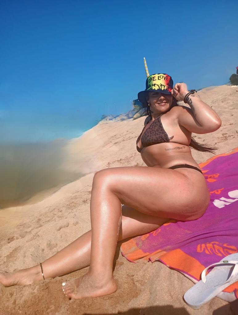 624094807: Chica busca chico en Pontevedra