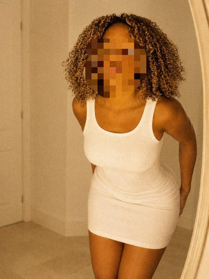 613137669: Chica busca chico en Ávila
