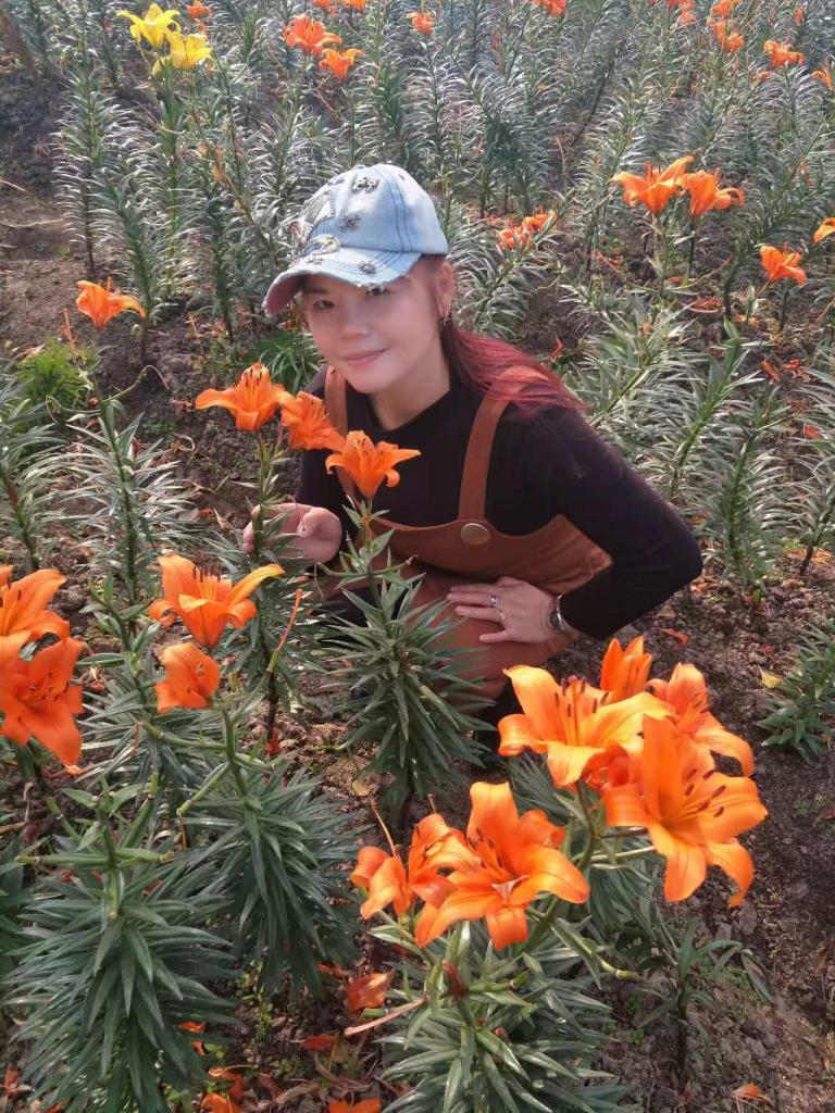 600081110: Chica busca chico en Cádiz