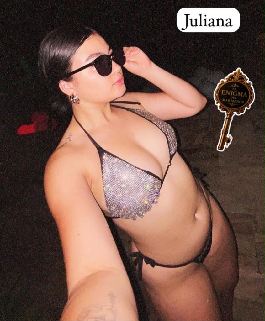 Chica busca chico en Murcia: Chica busca chico