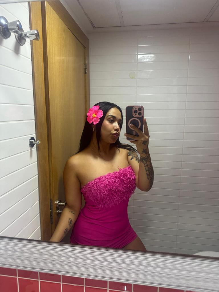 614345496: Chica busca chico en Murcia