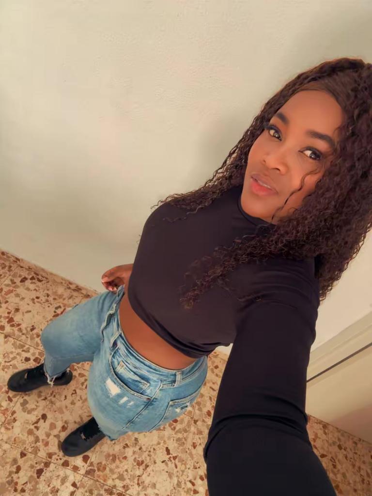 617096050: Chica busca chico en Salamanca