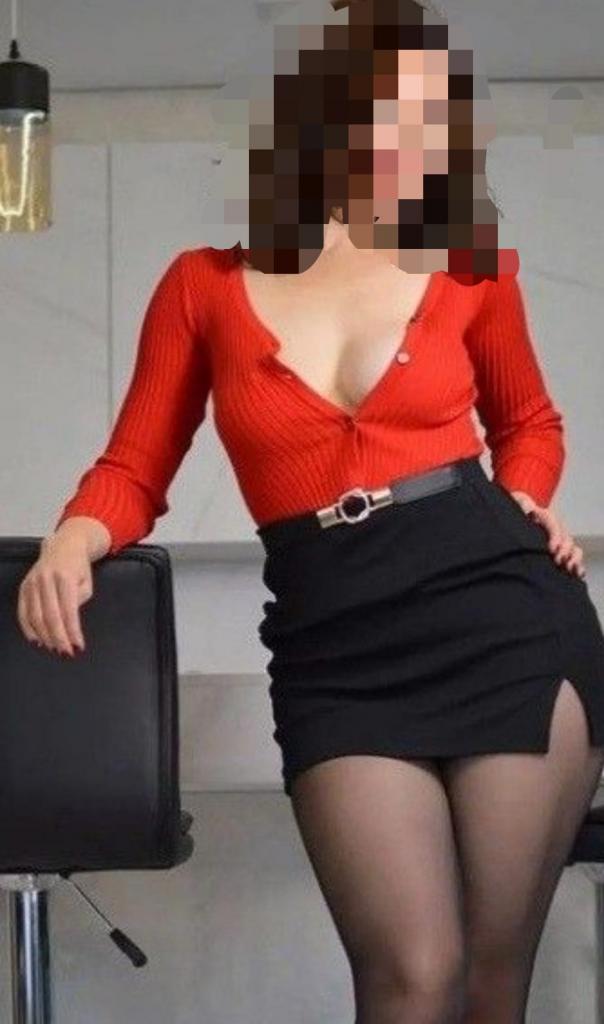 Chica busca chico en Sevilla: 