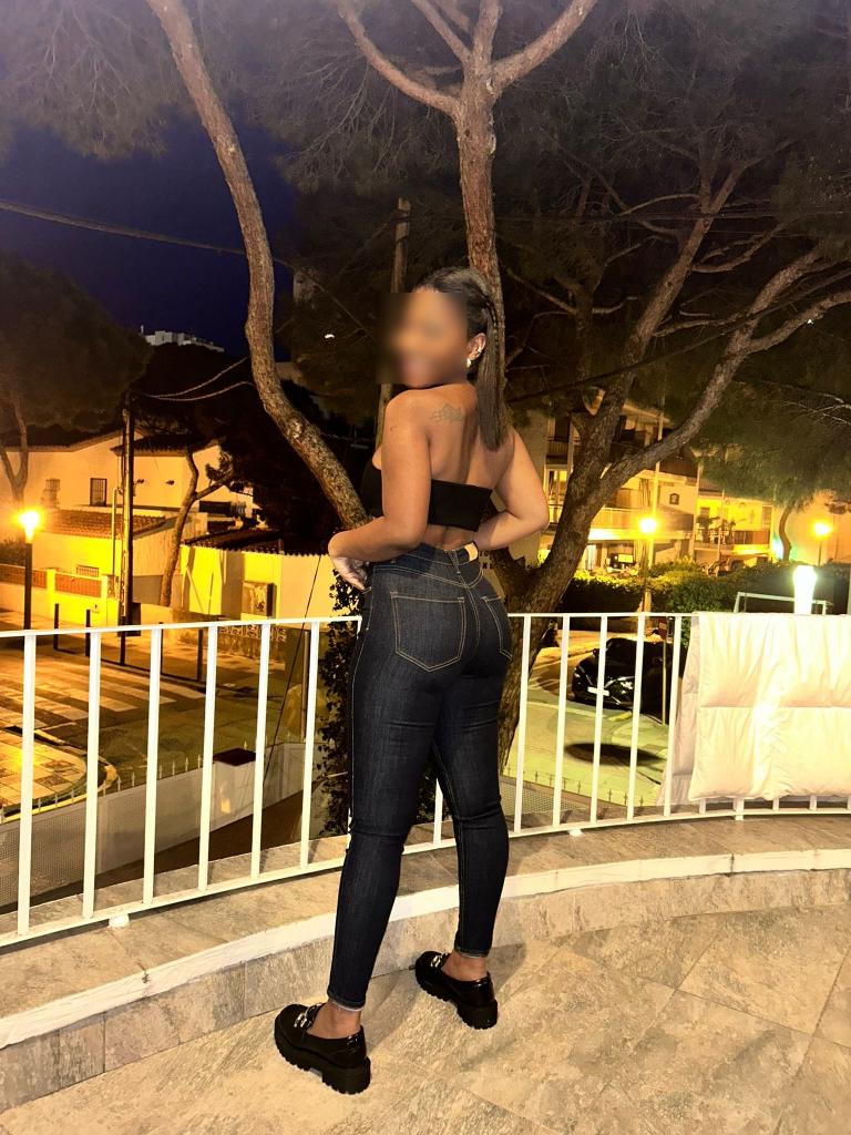 Chica busca chico en Gerona: 