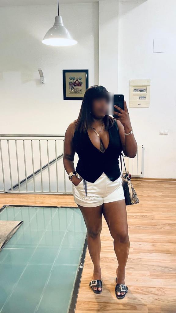 Chica busca chico en Gerona: 