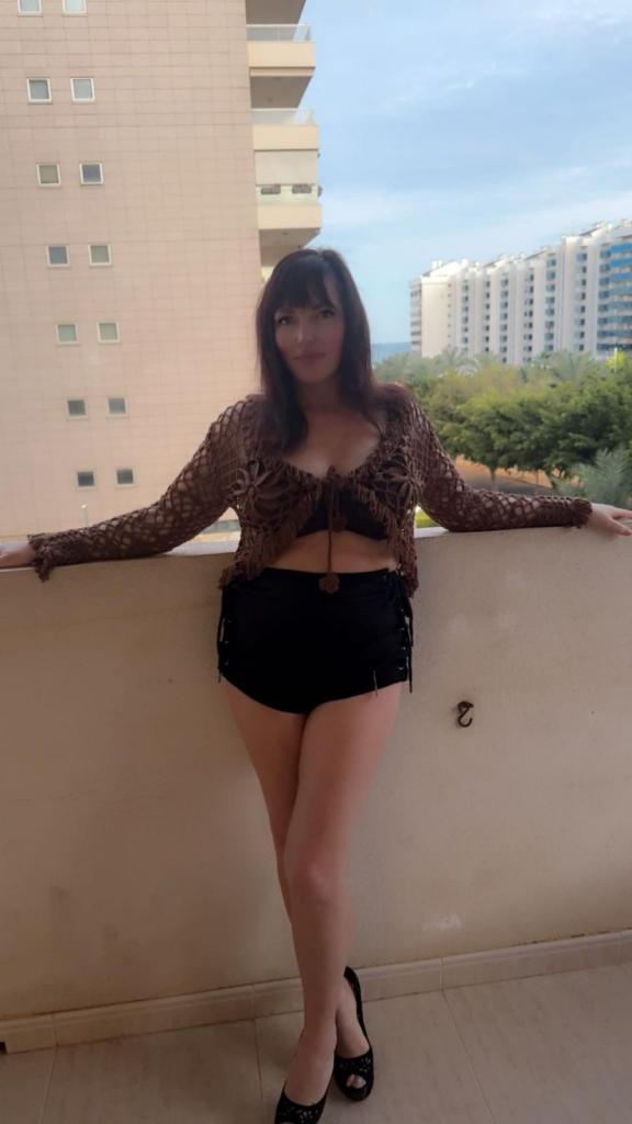 Chica busca chico en Alicante: 