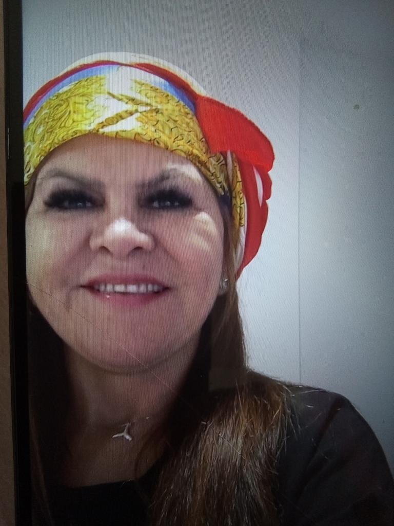 Chica busca chico en Ibiza: 