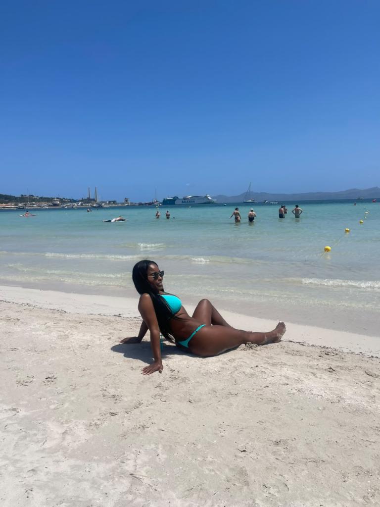 Chica busca chico en Mallorca: 