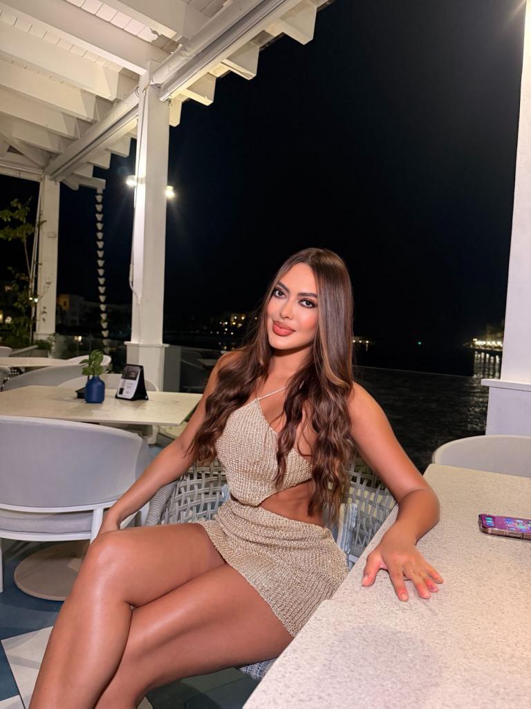 612262844: Chica busca chico en Málaga