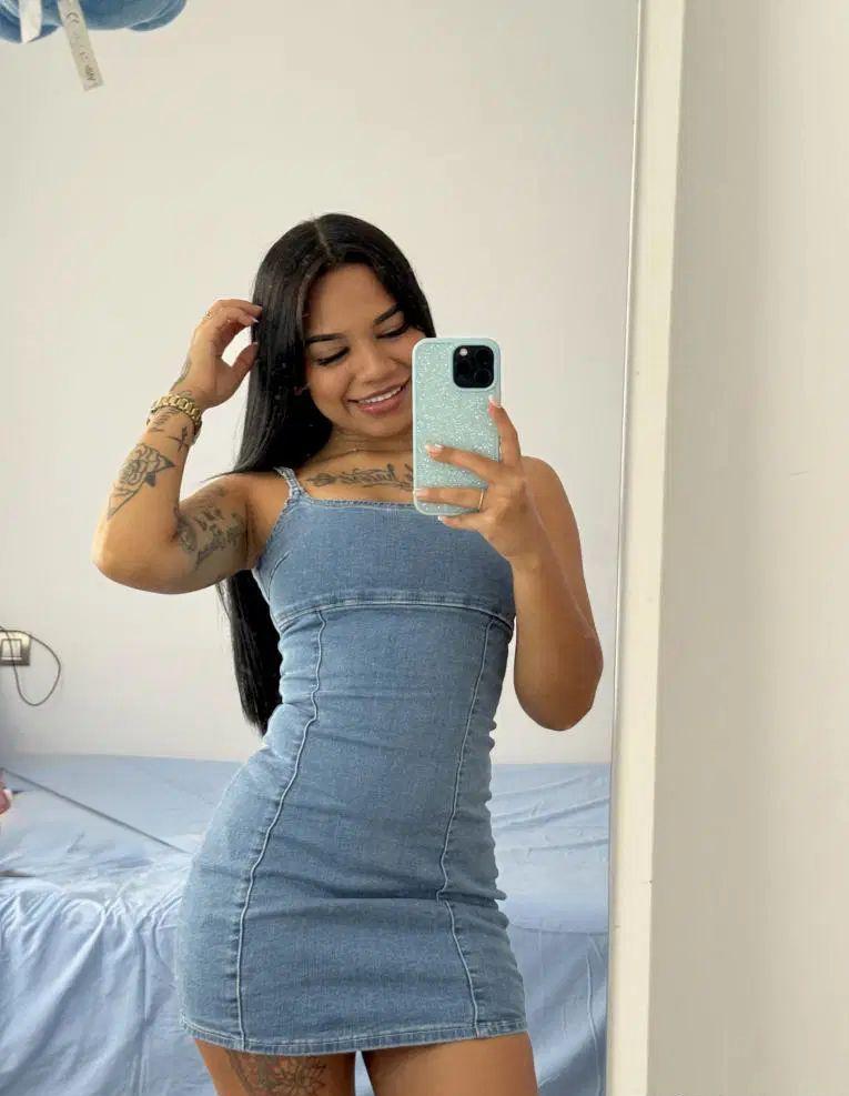 Chica busca chico en Tenerife: 