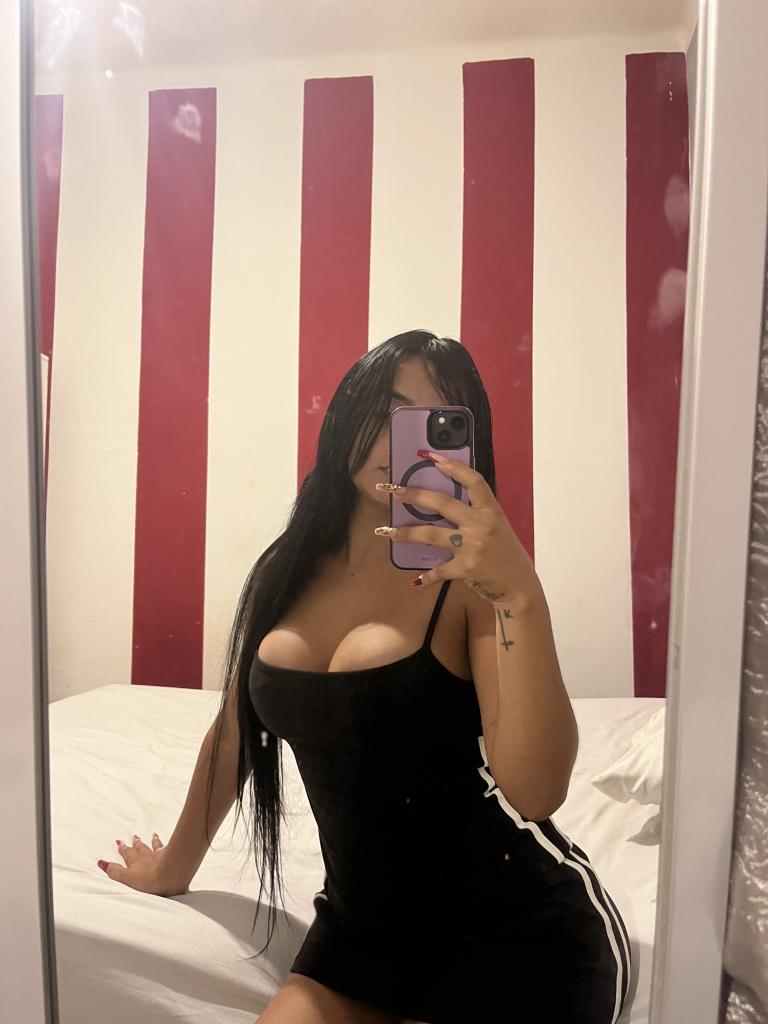 Chica busca chico en Barcelona: 