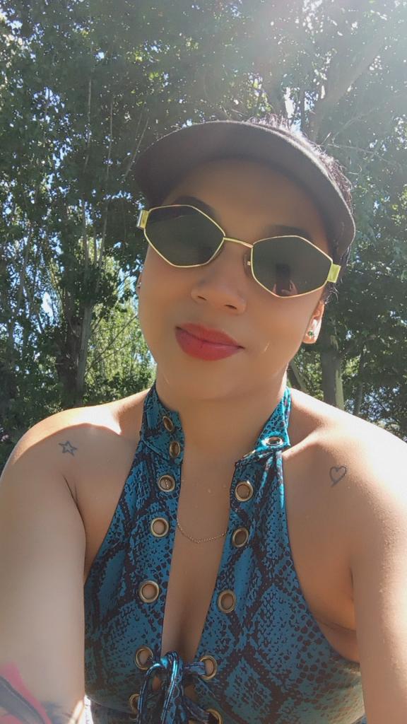 745086402: Chica busca chico en Cáceres