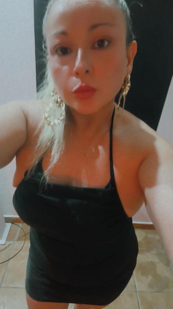 600536894: Chica busca chico en Cádiz