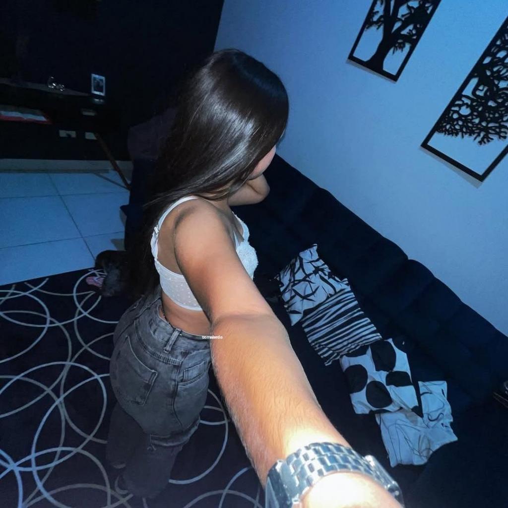 613656776: Chica busca chico en Salamanca