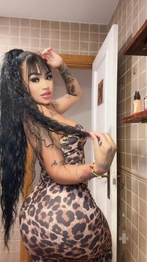 634035127: Chica busca chico en Cádiz
