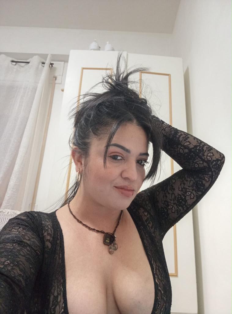Chica busca chico en Huesca: 