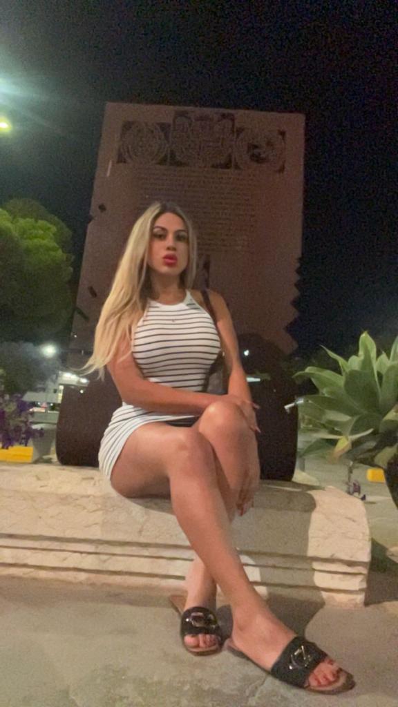 612442913: Transexual en Almería