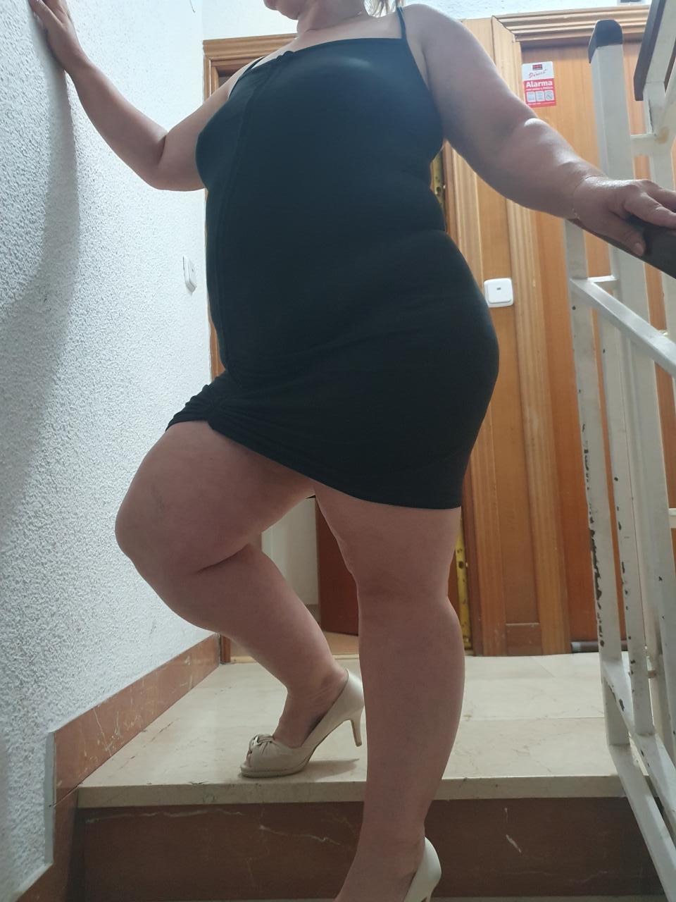 697910438: Chica busca chico en Madrid
