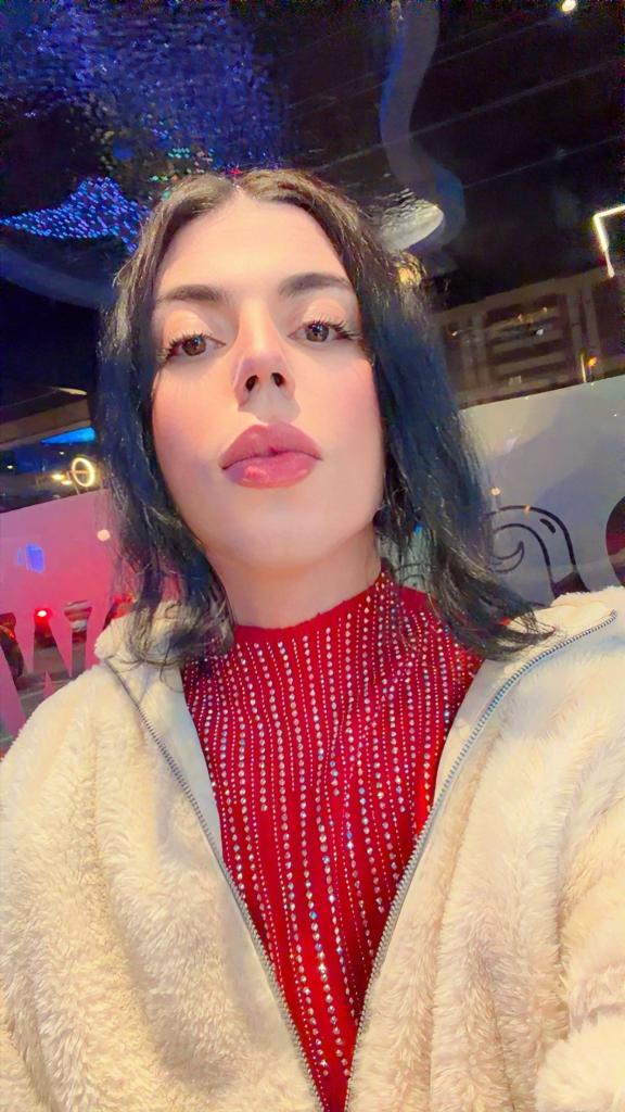 600432051: Travesti en Sevilla