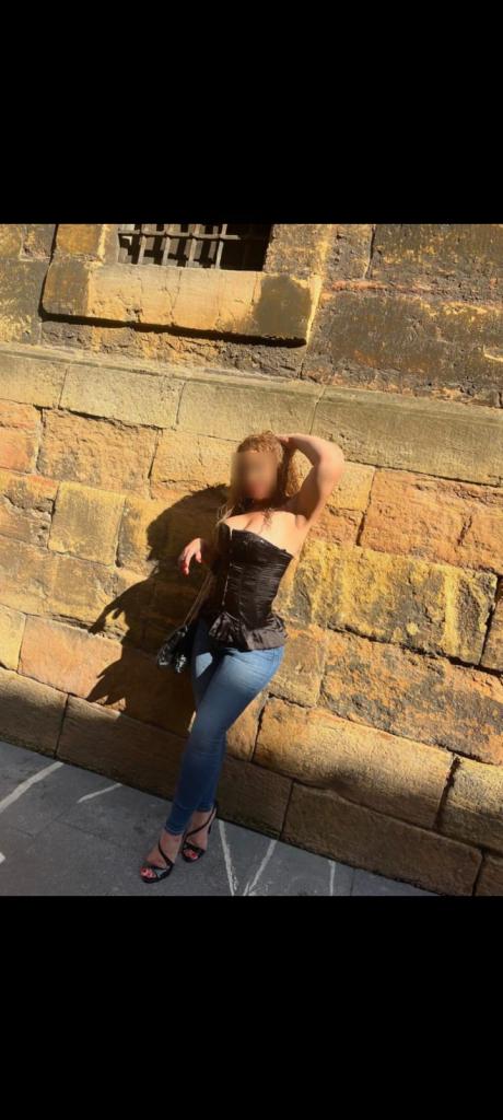 Chica busca chico en Zaragoza: 