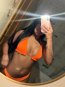 611395259: Chica busca chico en Mallorca