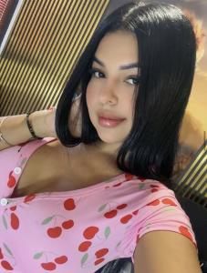 637803493: Chica busca chico en Huelva