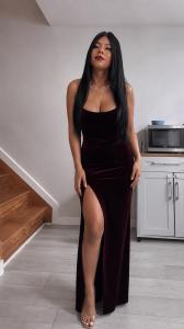 680700896: Chica busca chico en Sevilla